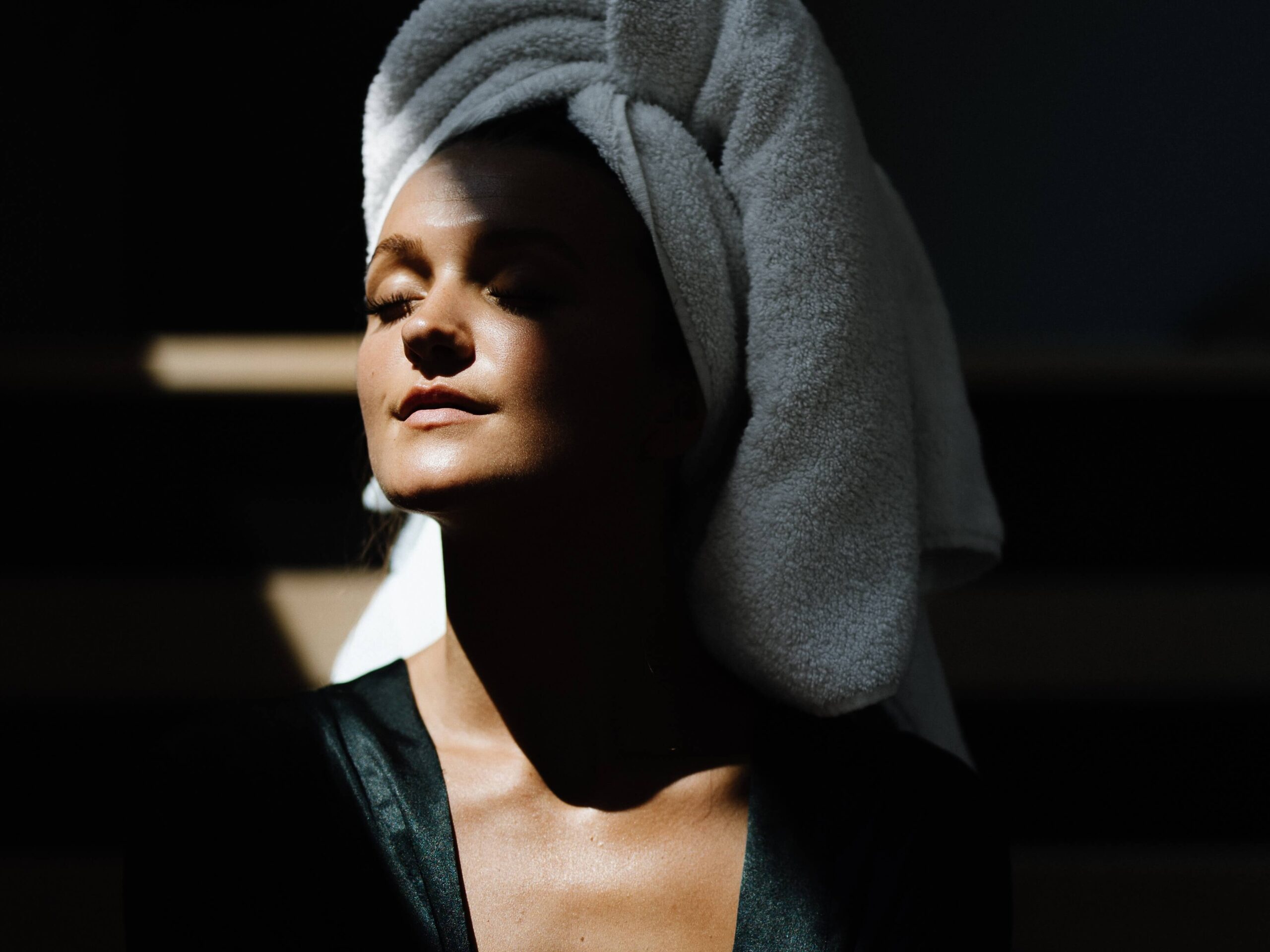 Should You Spray Tan Your Face Benefits & Best Practices